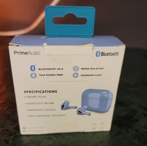 BNIB. ICON TRUE WIRELESS EARBUDS - Picture 2 of 3